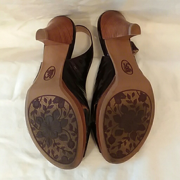 Sofft brown peep toe sling back platform h… - Picture 6 of 7